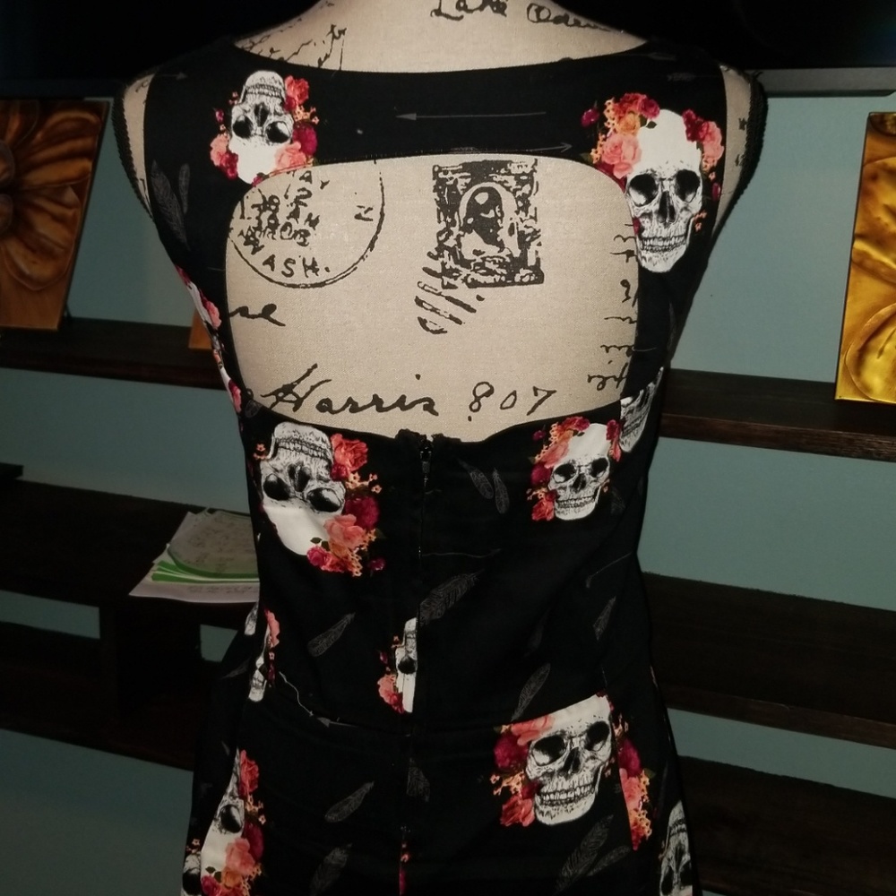 New Torrid Skull & Flowers Dress **SOLD ON MERCARI - Picture 3 of 7